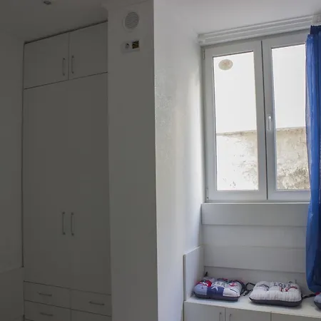 Rd Apartment *